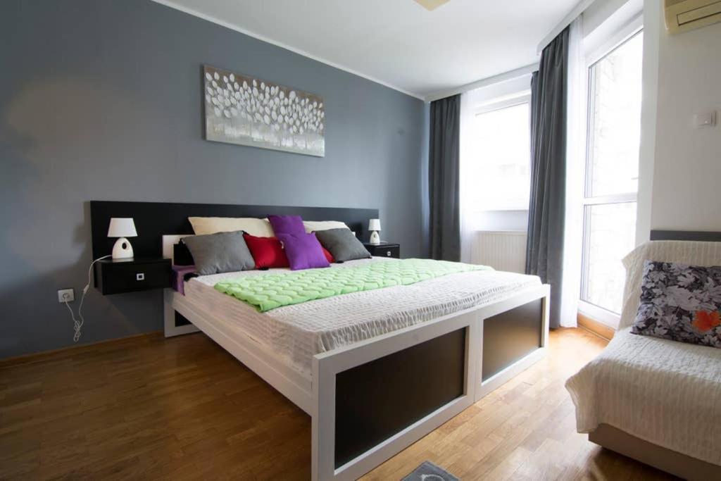 Apartamento Maxim Belgrado Exterior foto