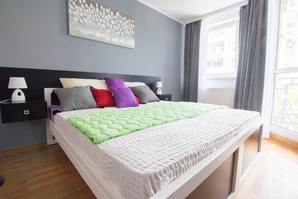 Apartamento Maxim Belgrado Exterior foto